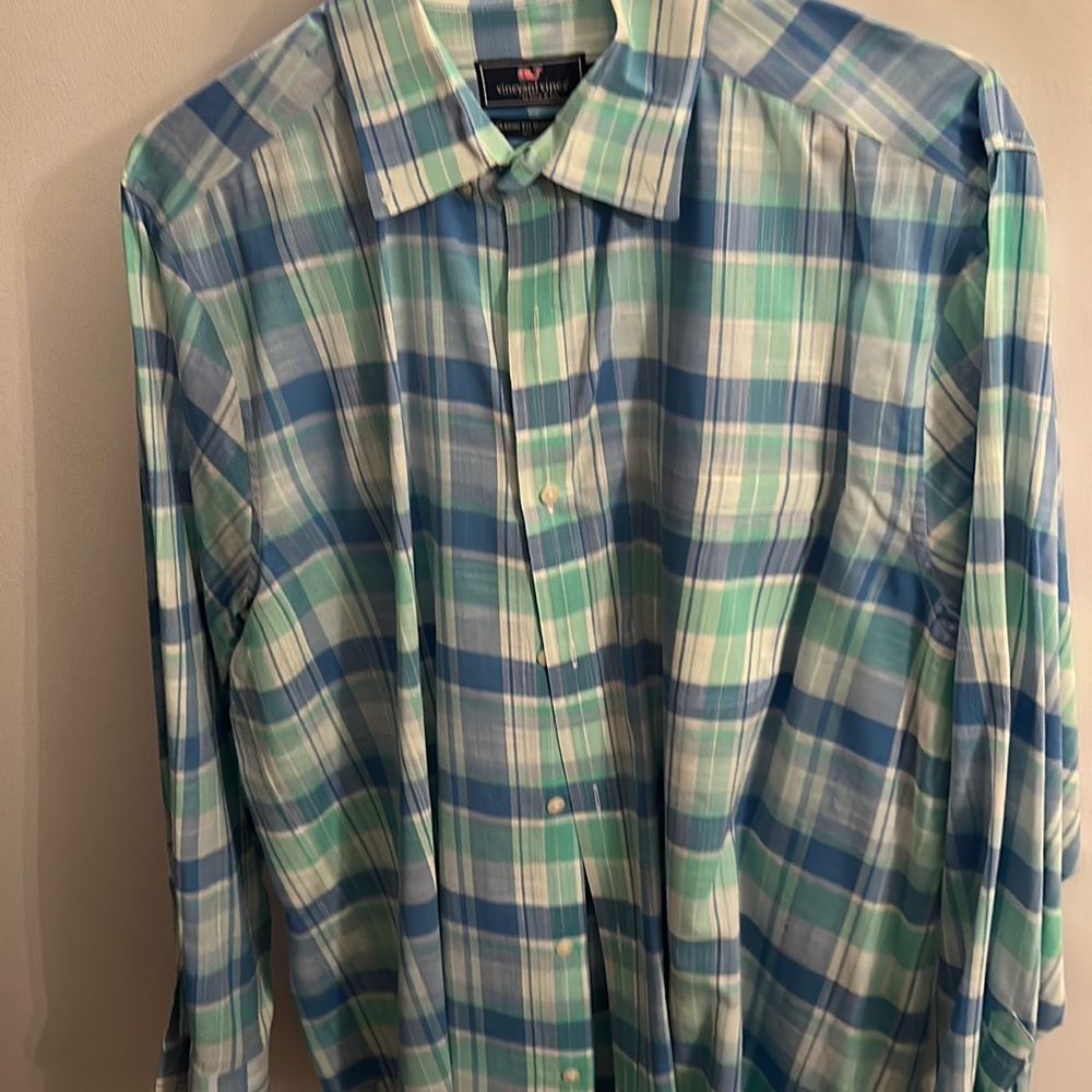 Vineyard Vine Classic Fit Casual Button-down